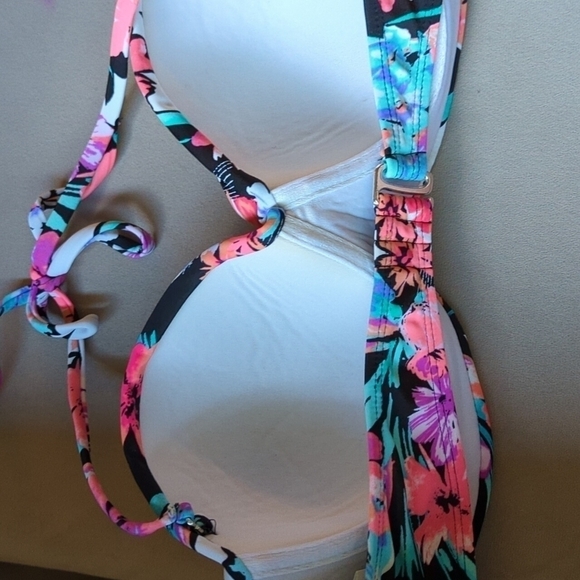 Collections By Catalina L 12-14 Floral Swim Halter Top Wired - Picture 5 of 9